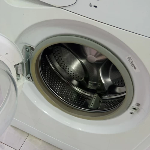 Indesit WIUN 8 (5)