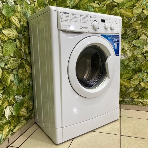 Indesit EWSD 51031 CIS (2)