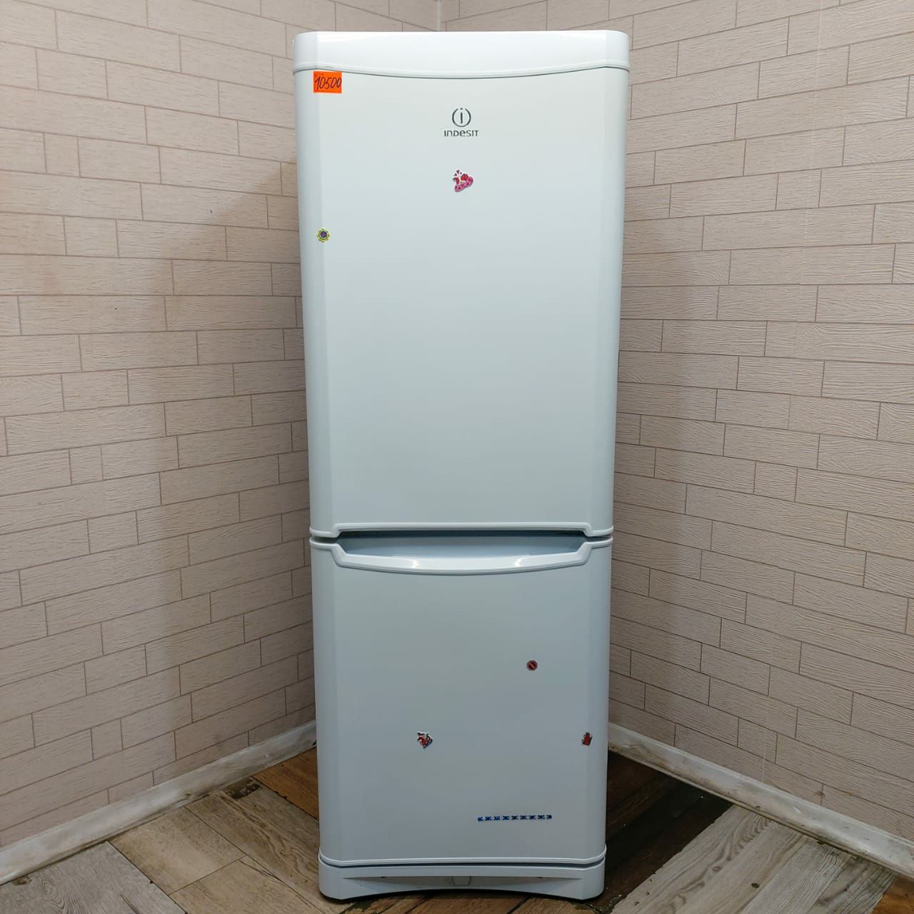 Indesit B16FNF.025