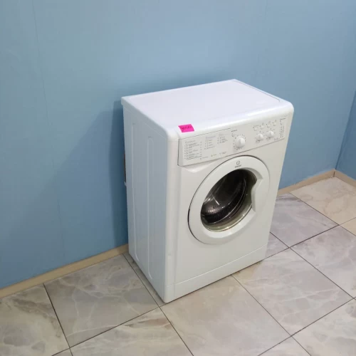 Indesit WISL 82 (2)