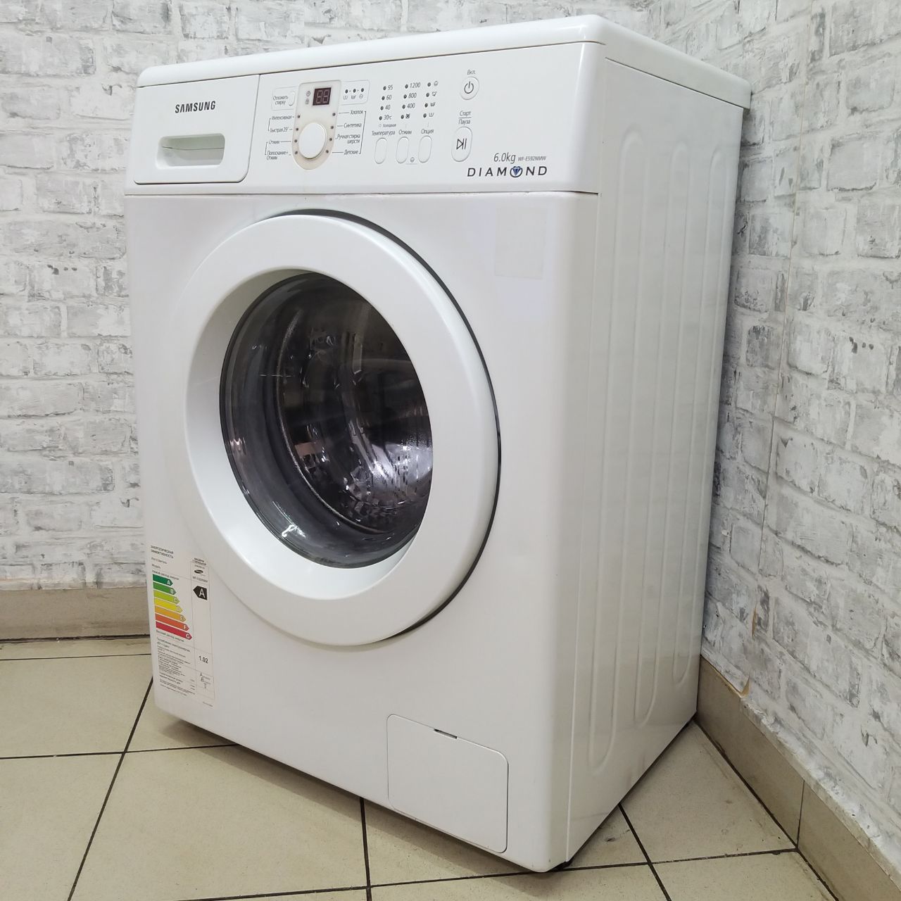 SAMSUNG Diamond WF-E592NMW (2)