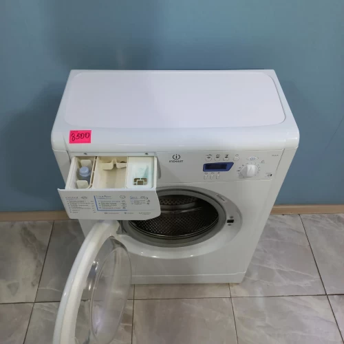 Indesit WIUE 10(СIS) (4)