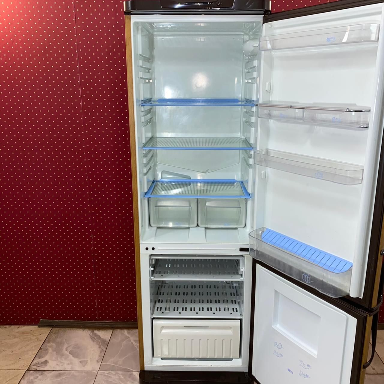 Indesit C138G.017 (4)