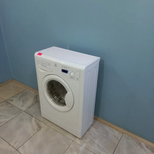 Indesit WIUE 10(СIS) (2)