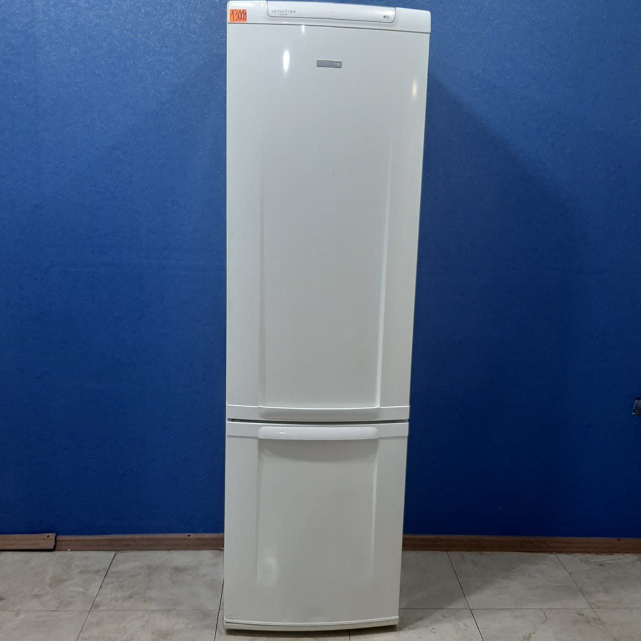 Electrolux  ENB38000W