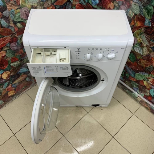 INDESIT WIUL 103 CLS (4)