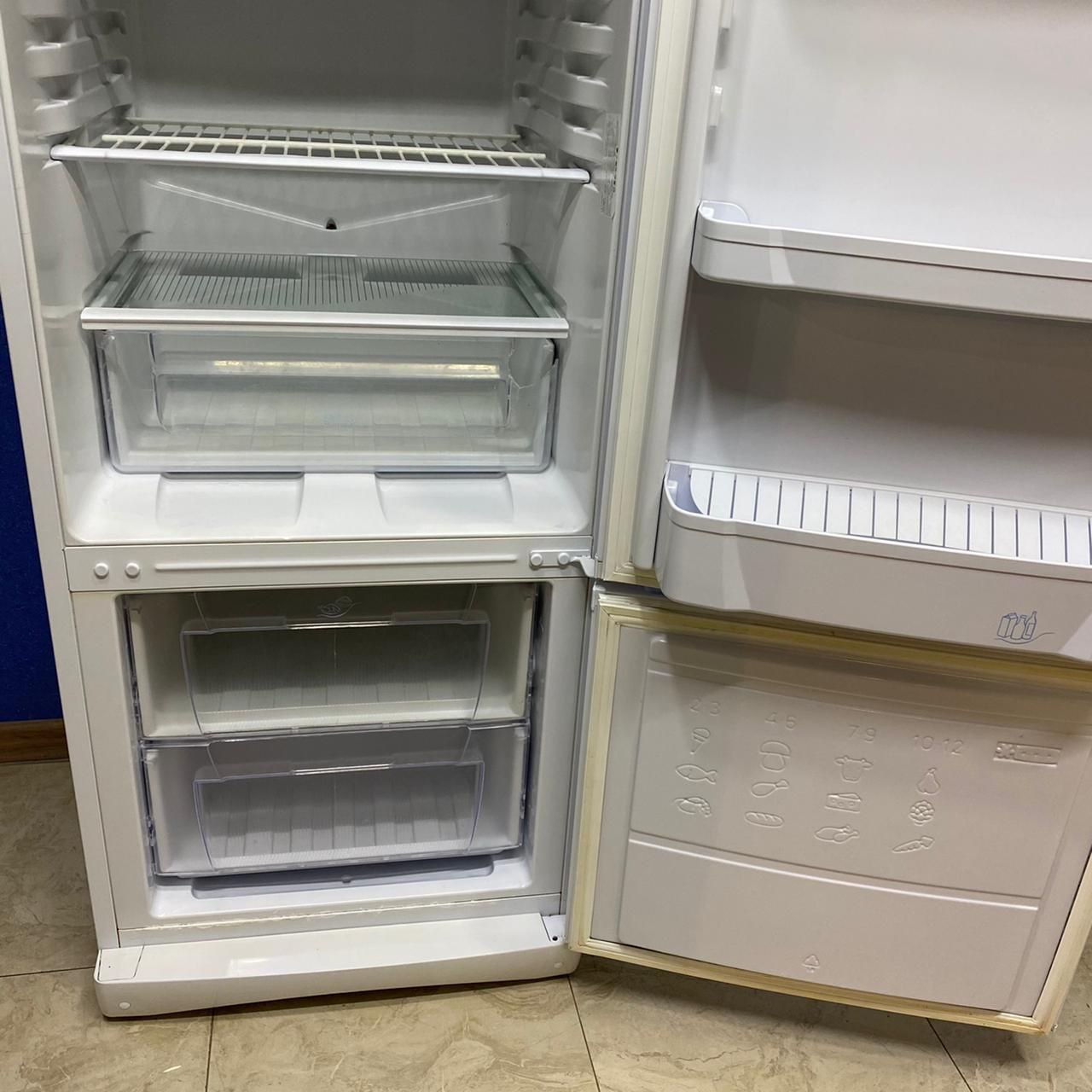 Indesit SB15040 (4)