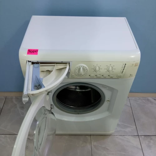 Hotpoint Ariston ARSL 100 (4)