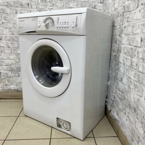 Electrolux  EWS 1020 (2)