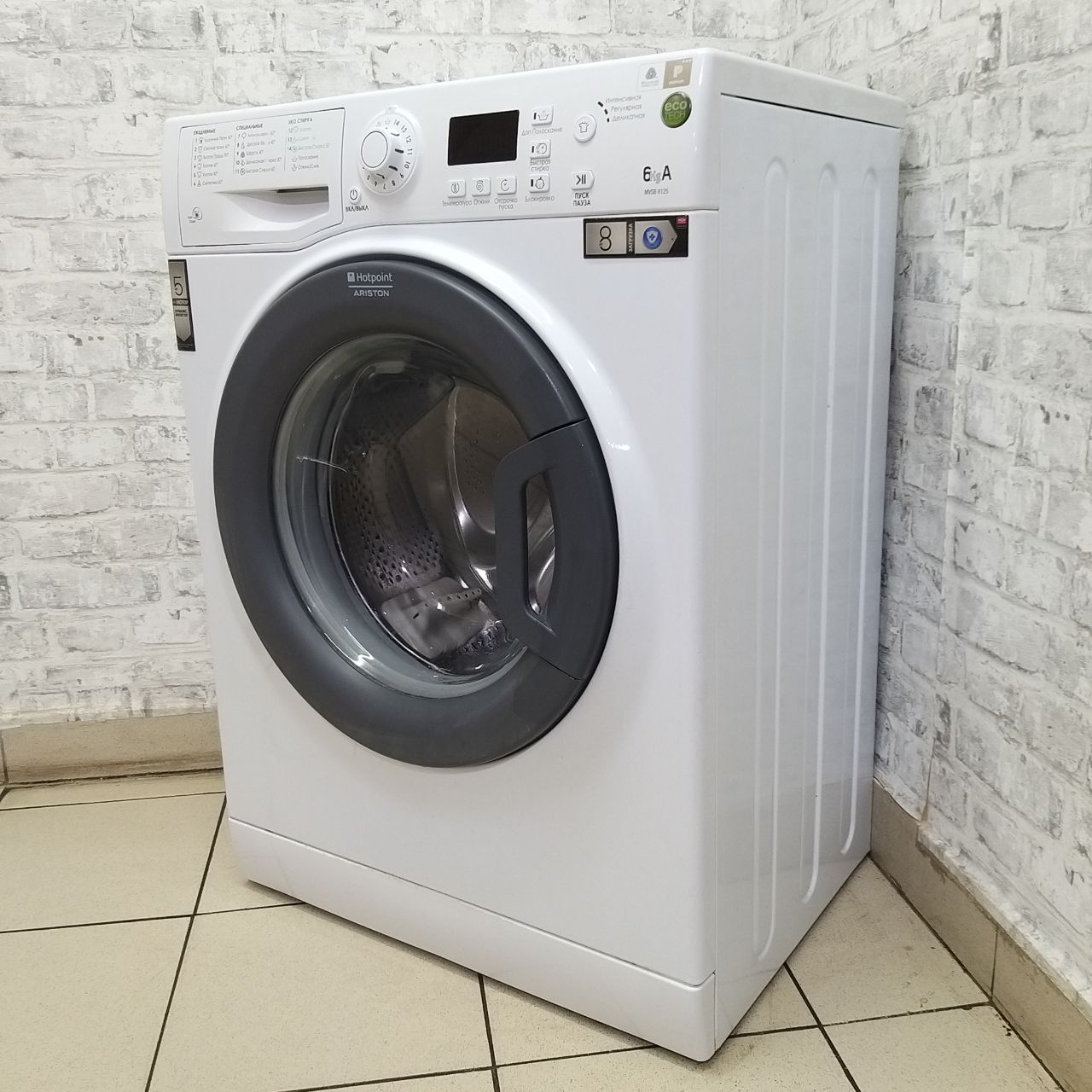 Hotpoint Ariston Модель WMSD 8215 B CIS (3)