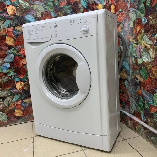 INDESIT WIUN 81 (CSl) (3)