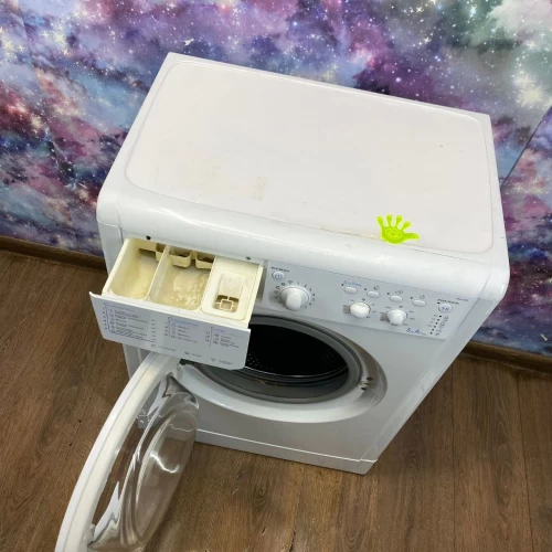 INDESIT IWSC 5085 (CIS)