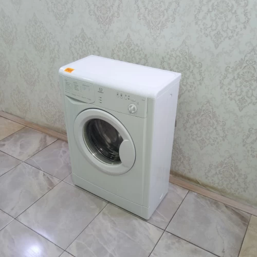 Indesit WIUE 81 (2)