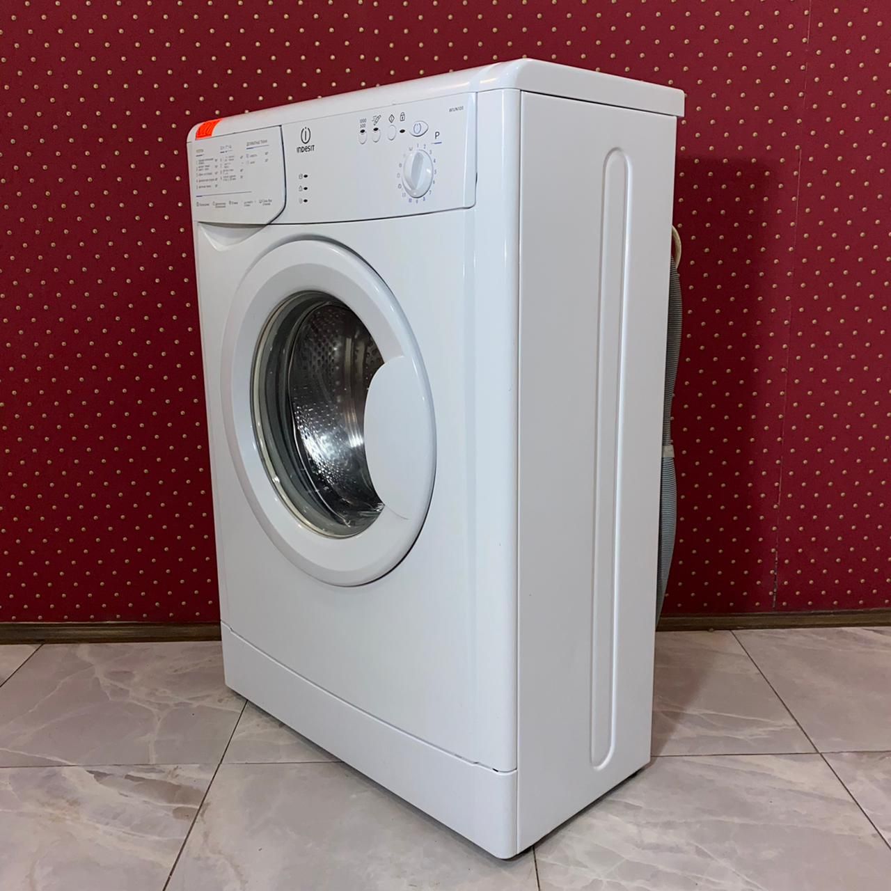 Indesit WIUN 100 (3)