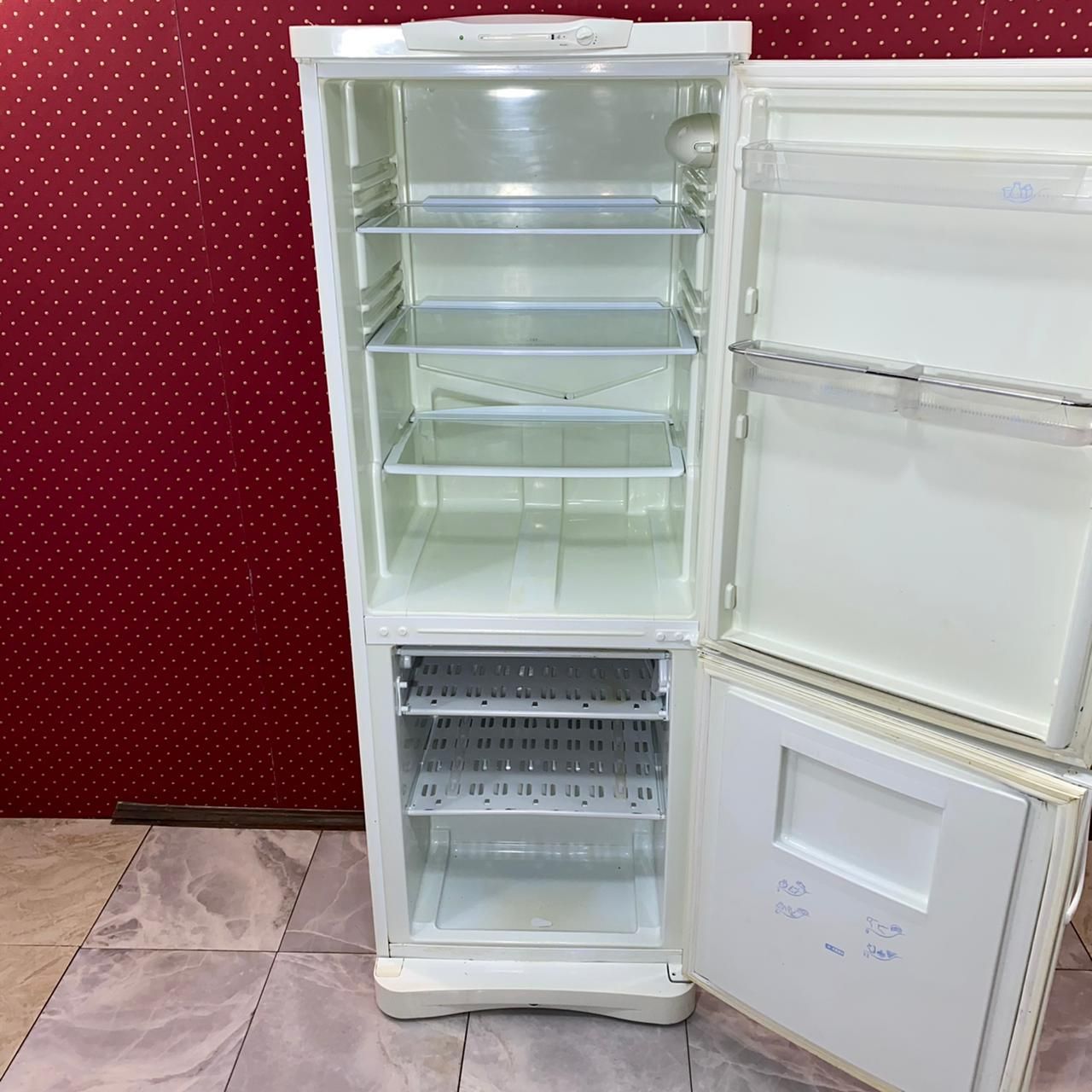 Indesit C132G.016 (4)