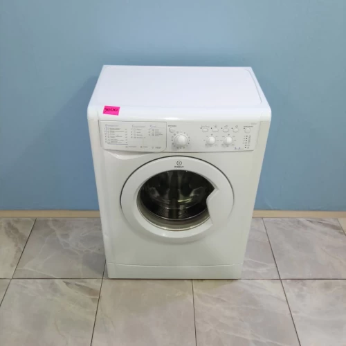 Indesit WISL 82 (1)