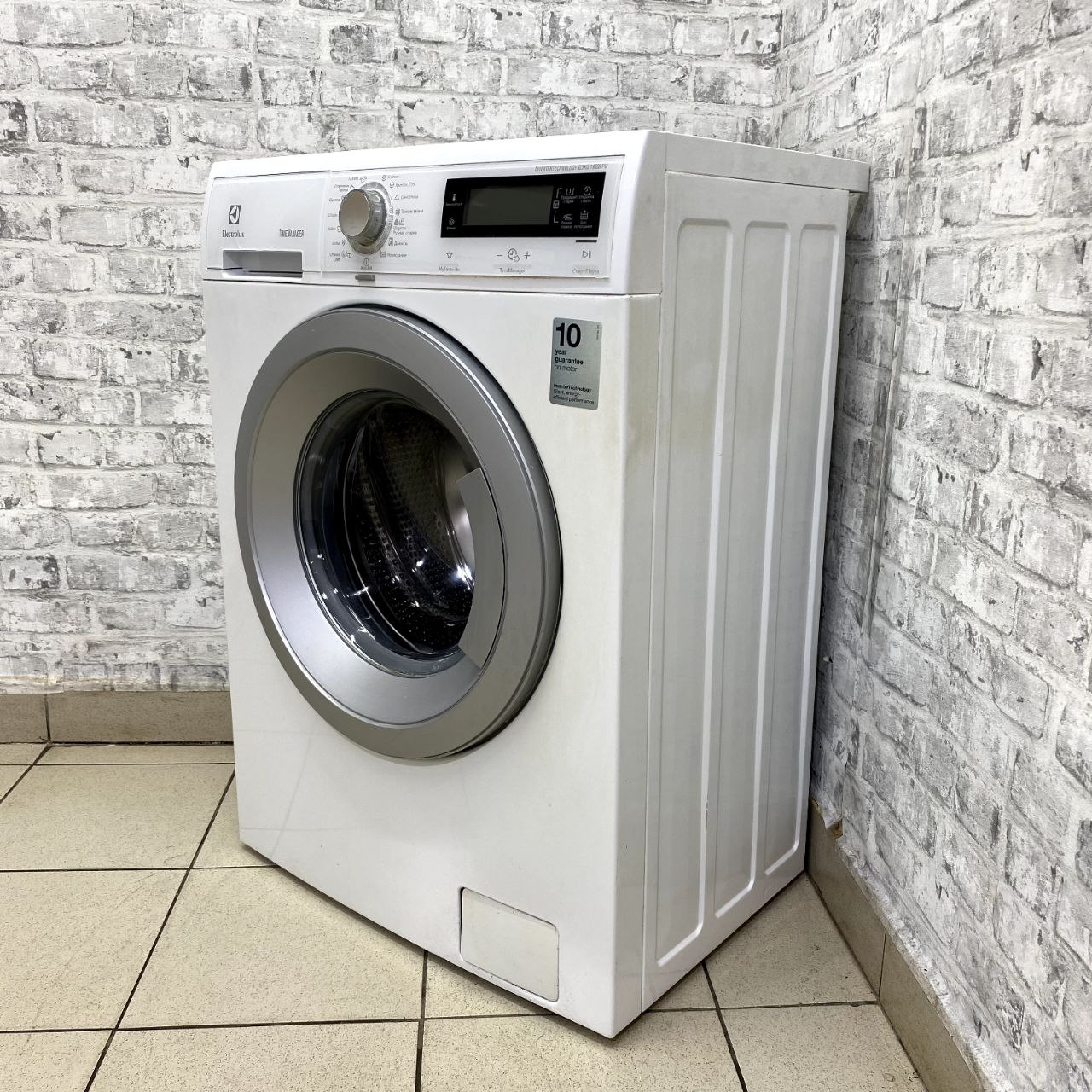 Electrolux EWS1477FDW (3)