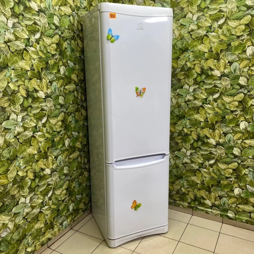 Indesit B20FNF. 025 (2)