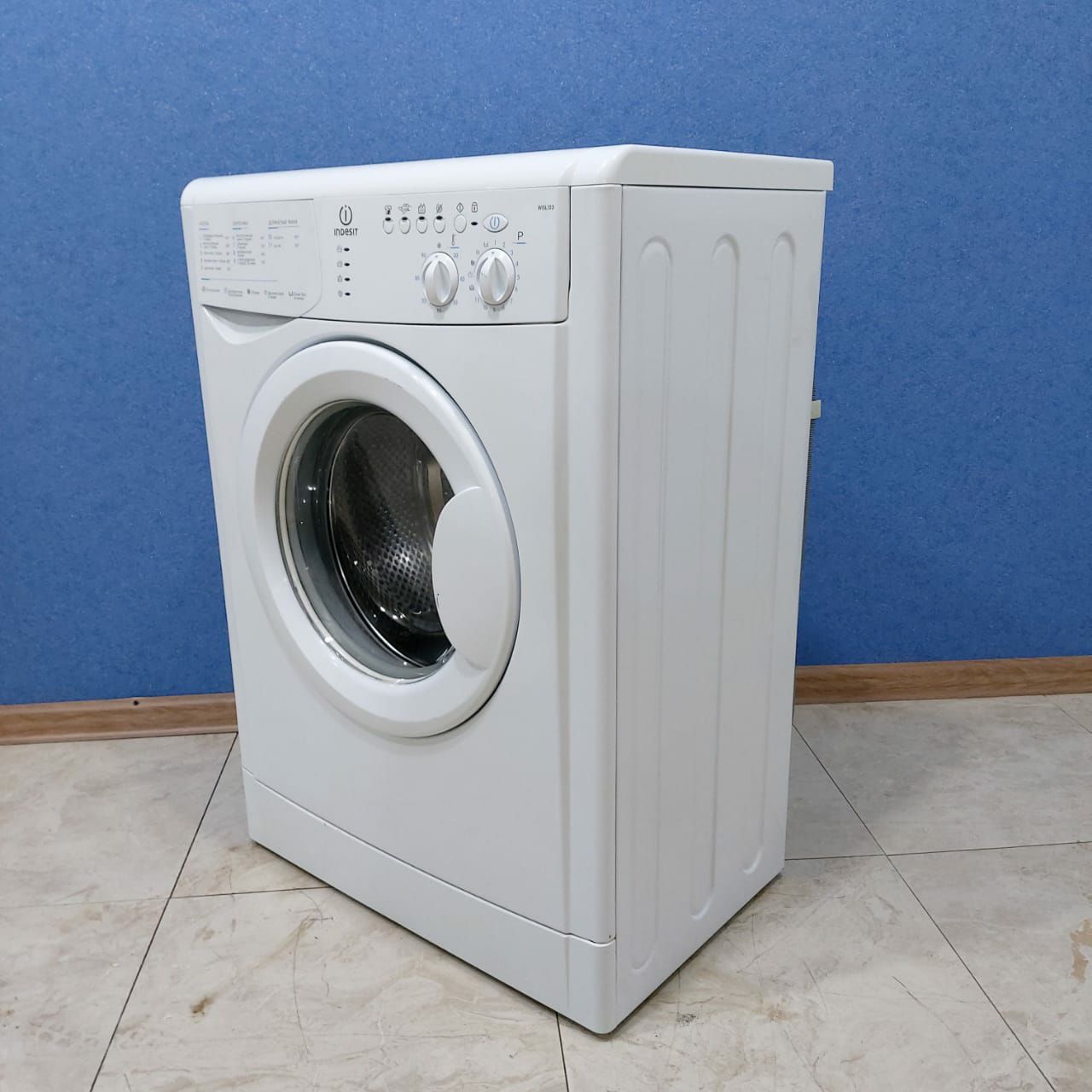 Indesit  WISL 103 (CIS) (2)